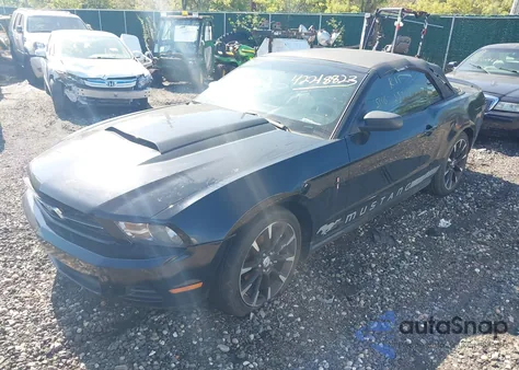 2010 Ford Mustang V6/V6 Premium from USA, damaged, VIN 1ZVBP8EN6A5175524